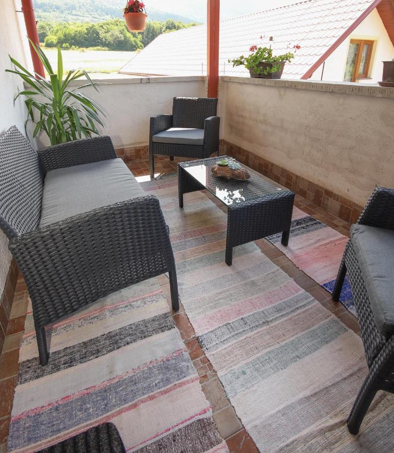 Apartman Lucija & Luka Otocsán Kültér fotó